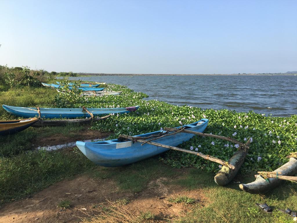 Maha Oya Blue Lake Ridge מראה חיצוני תמונה